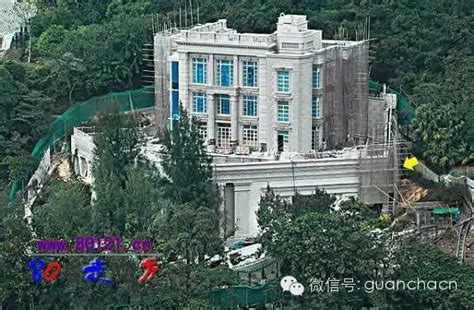 李嘉誠住址|【豪宅差餉租值】李兆基山頂新大宅直擊 勢成明年租。